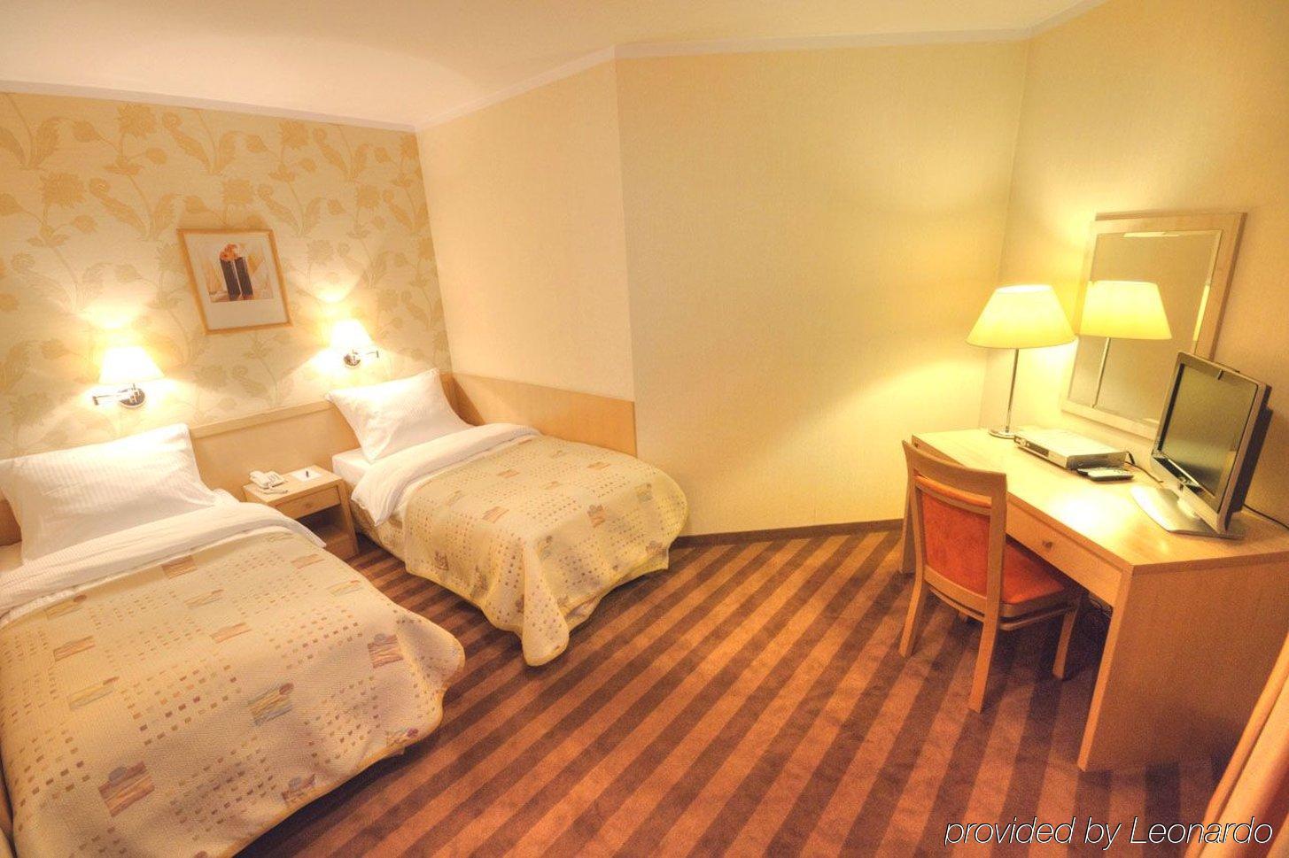 Aparthotel Zgoda By Desilva Warsaw