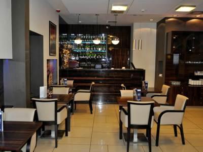 Aparthotel Zgoda By Desilva 3*